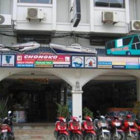 Chongko Guesthouse Patong Luaran gambar